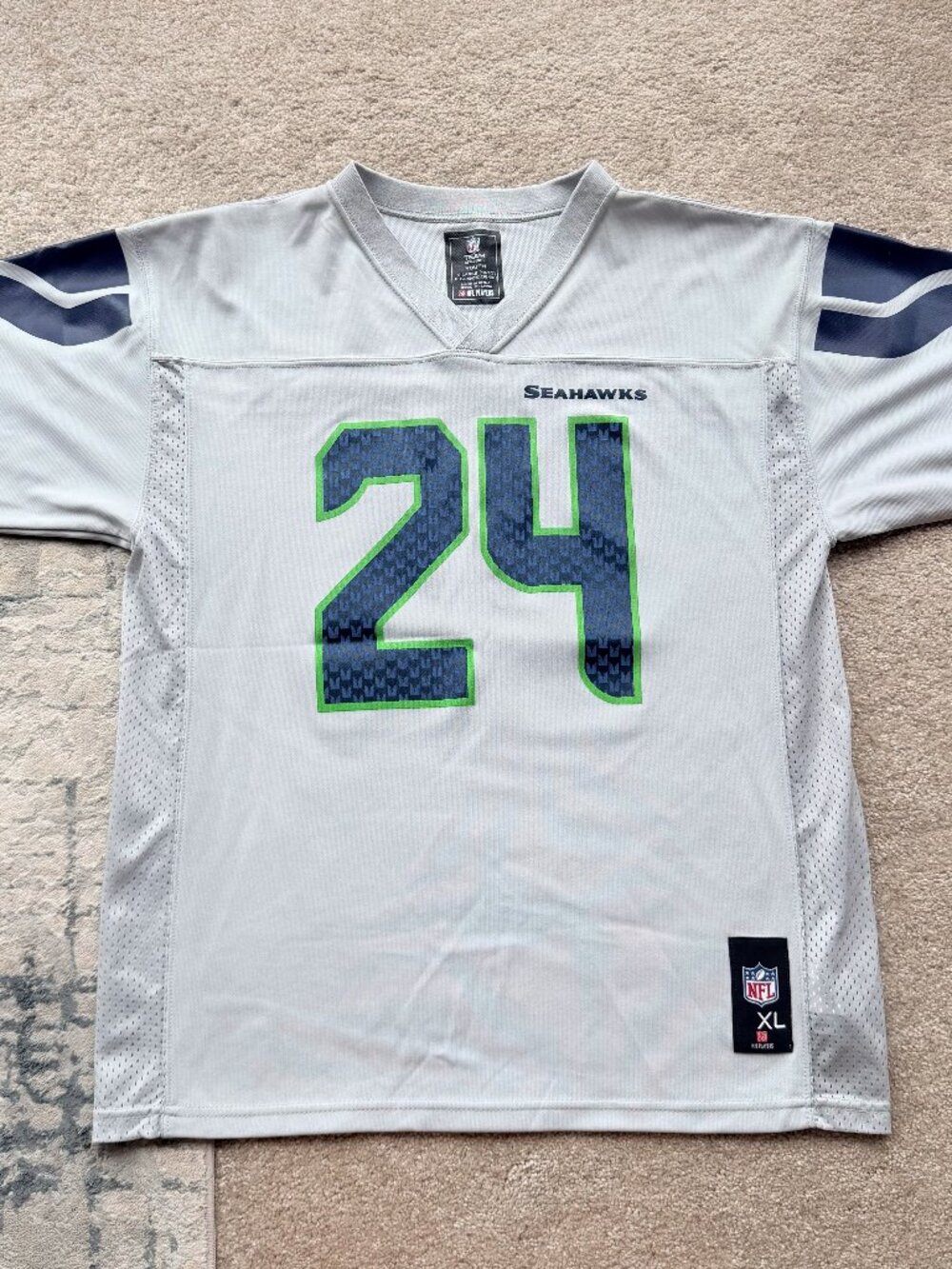 NFL Team Seattle Seahawks Youth Football Jersey #24 Marshawn Lynch - SIze XL